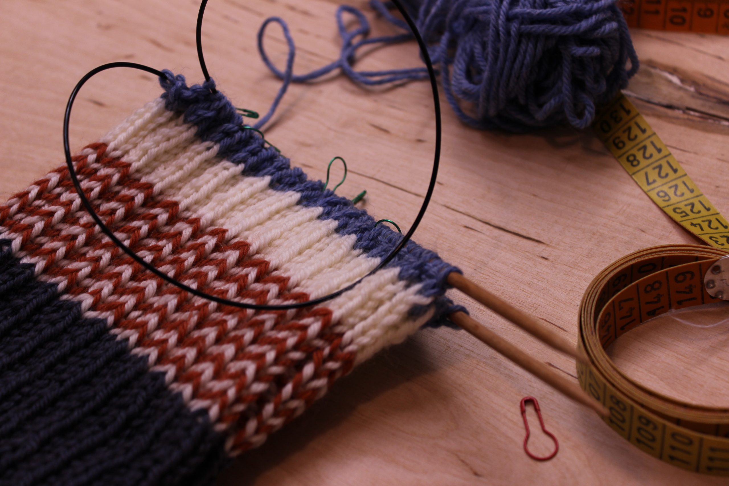 Strickmütze in Arbeit